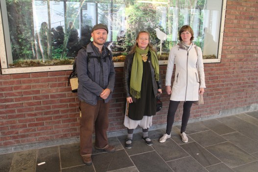 foran utstillingen på tøyen.jpg